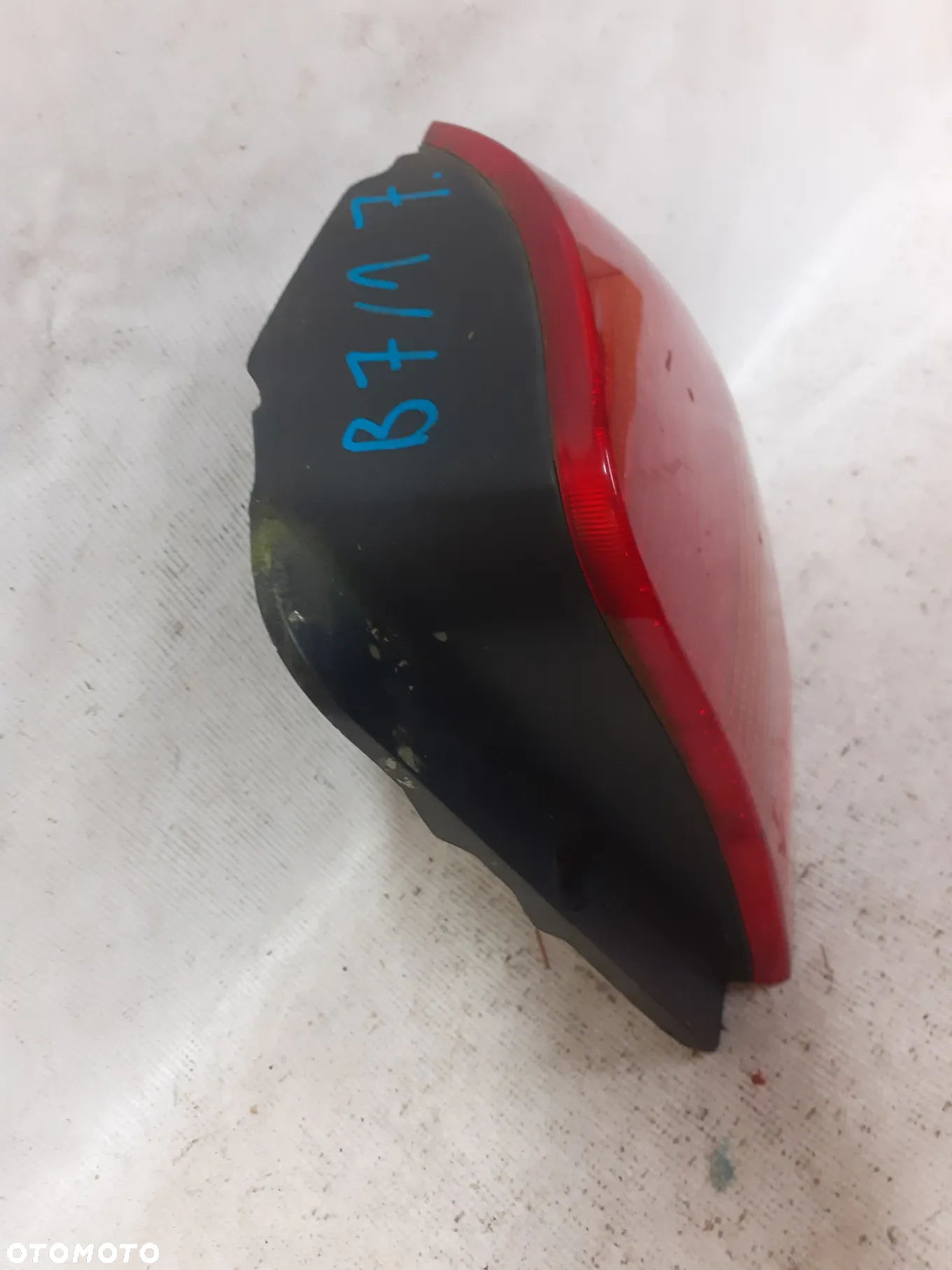 .  TYL TYLNA LAMPA PRAWA VOLKSWAGEN LUPO/SEAT AROSA - 2