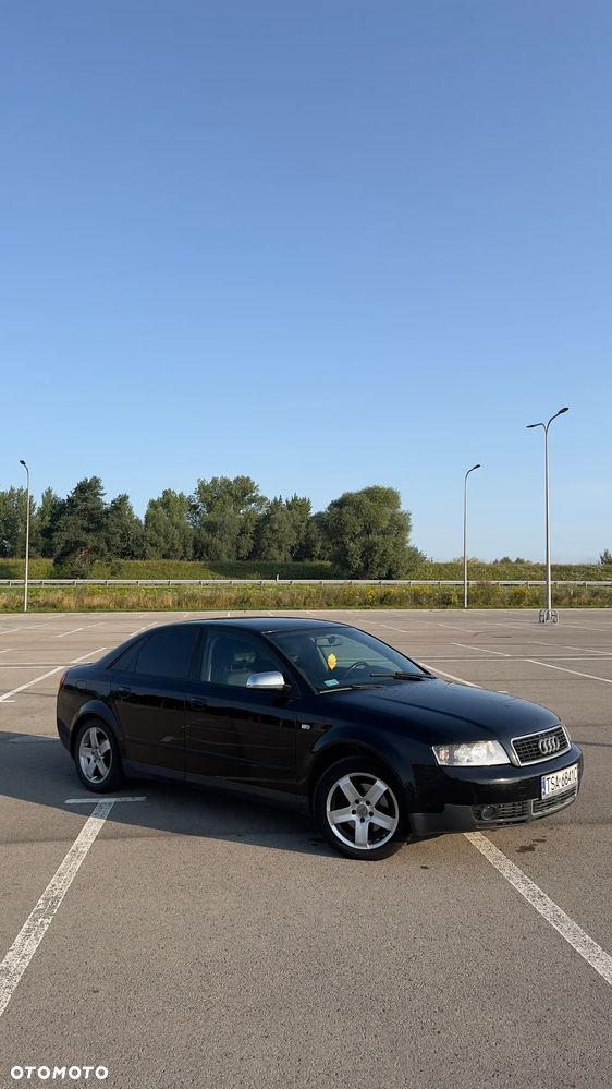 Audi A4 - 8