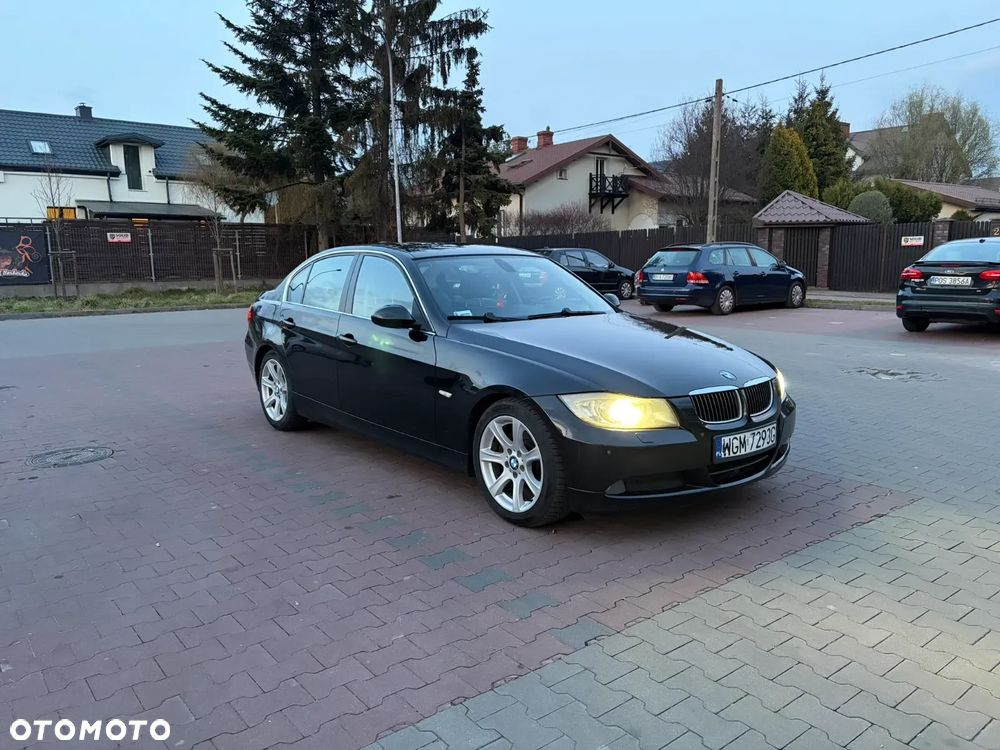 BMW Seria 3 325d - 8