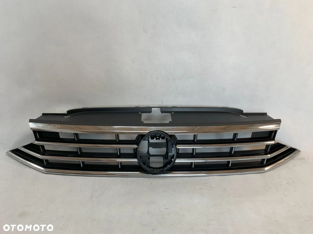 Volkswagen Passat B8 FL 19r Atrapa grill Lift 2019