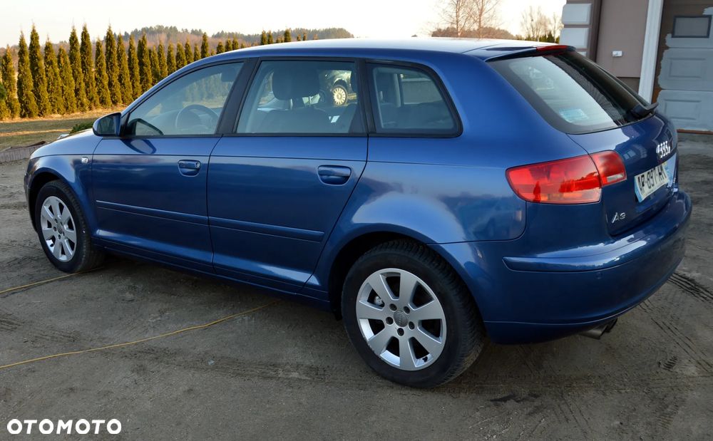 Audi A3 Sportback 2.0 TDI DPF quattro S line Sportpaket - 7