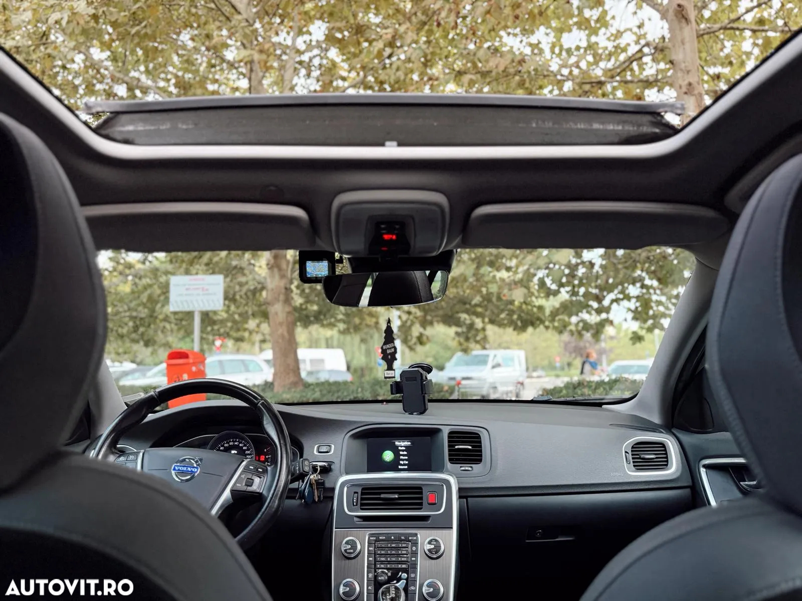 Volvo V60 D2 ECO Start-Stop Momentum - 38