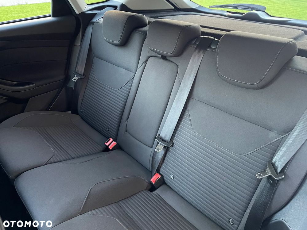 Ford Focus 1.0 EcoBoost Titanium ASS PowerShift - 33