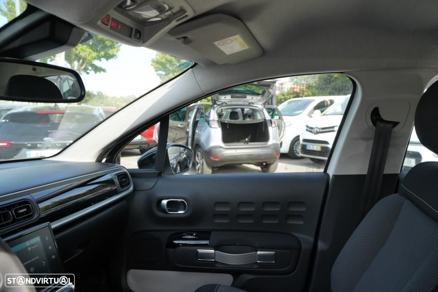 Citroën C3 1.2 PureTech Shine - 9