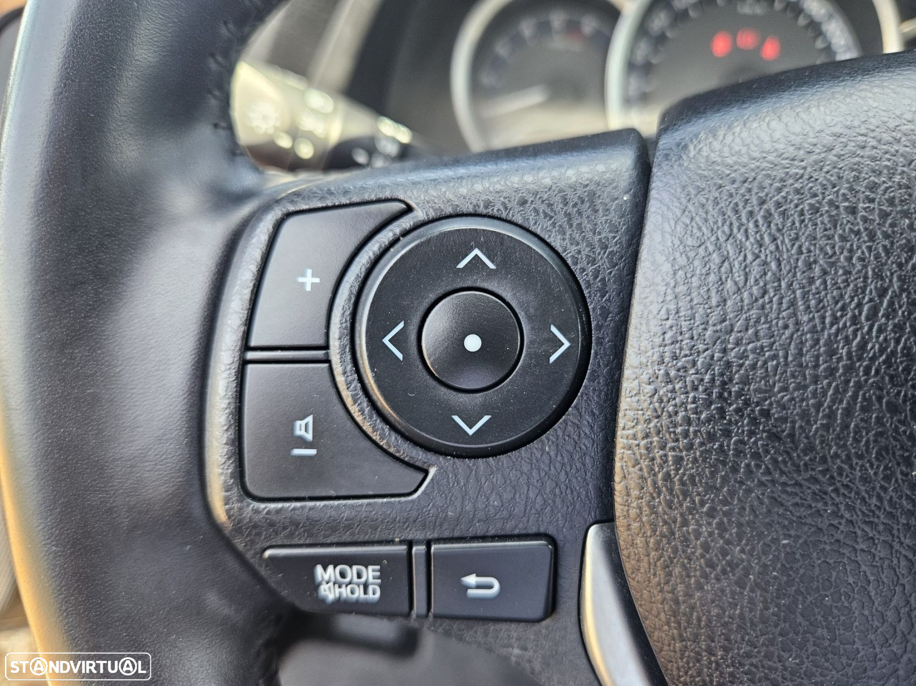 Toyota Auris Touring Sports 1.4 D-4D Comfort - 34