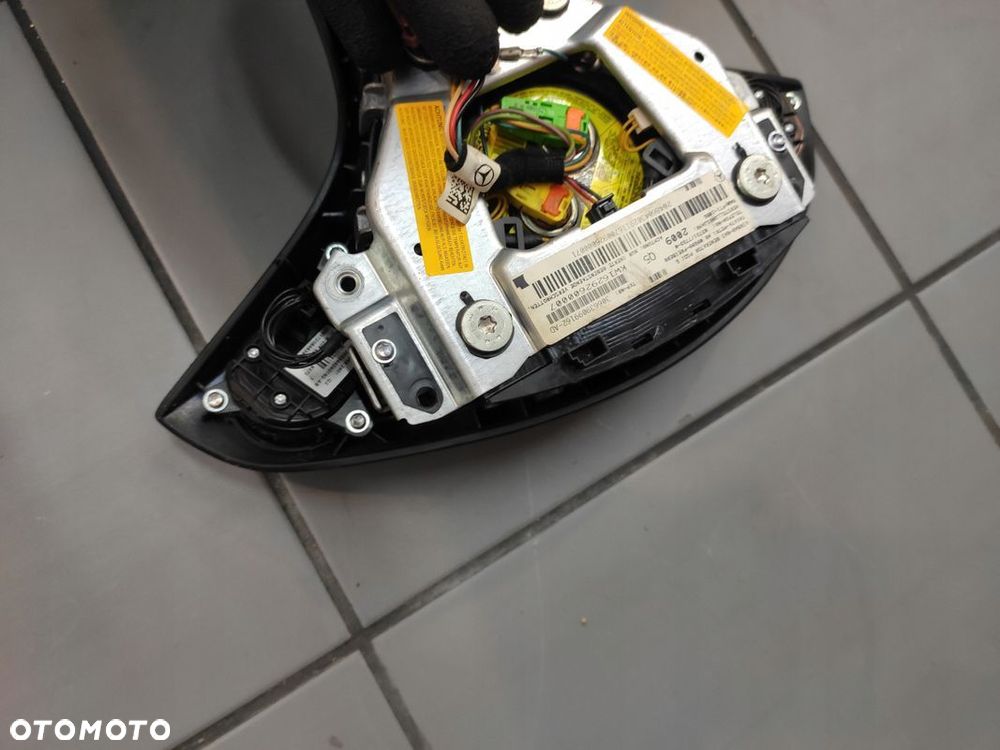 MERCEDES C-KLASA W204 PODUSZKA POWIETRZNA AIRBAG KIEROWCY KIEROWNICY - 9