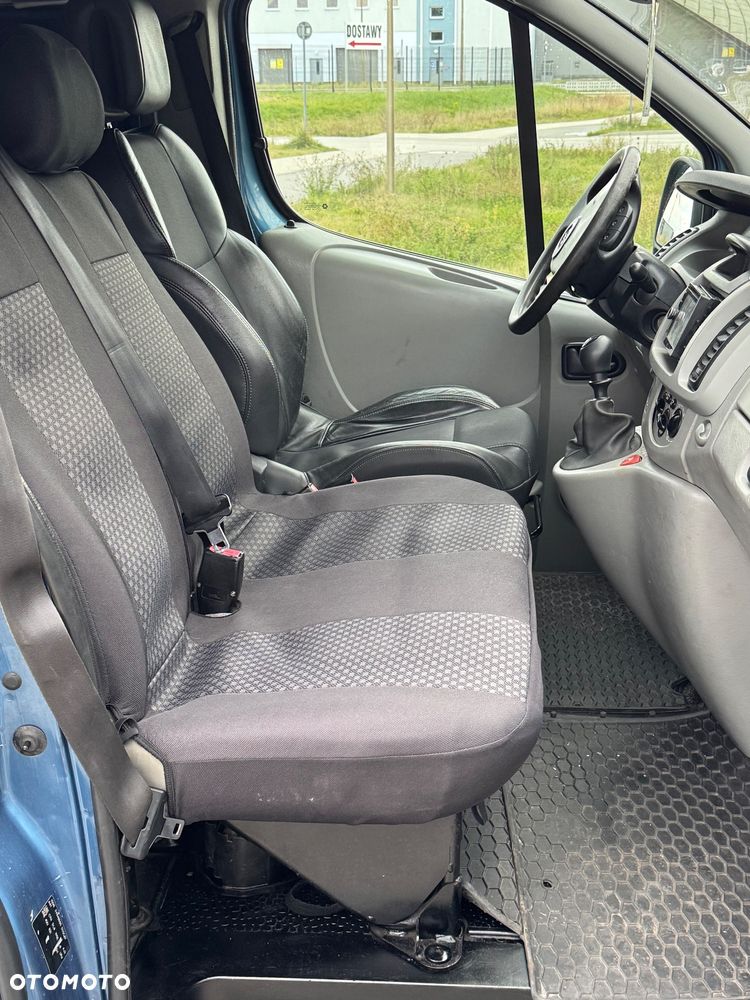 Opel Vivaro L2H1 2.9t - 9