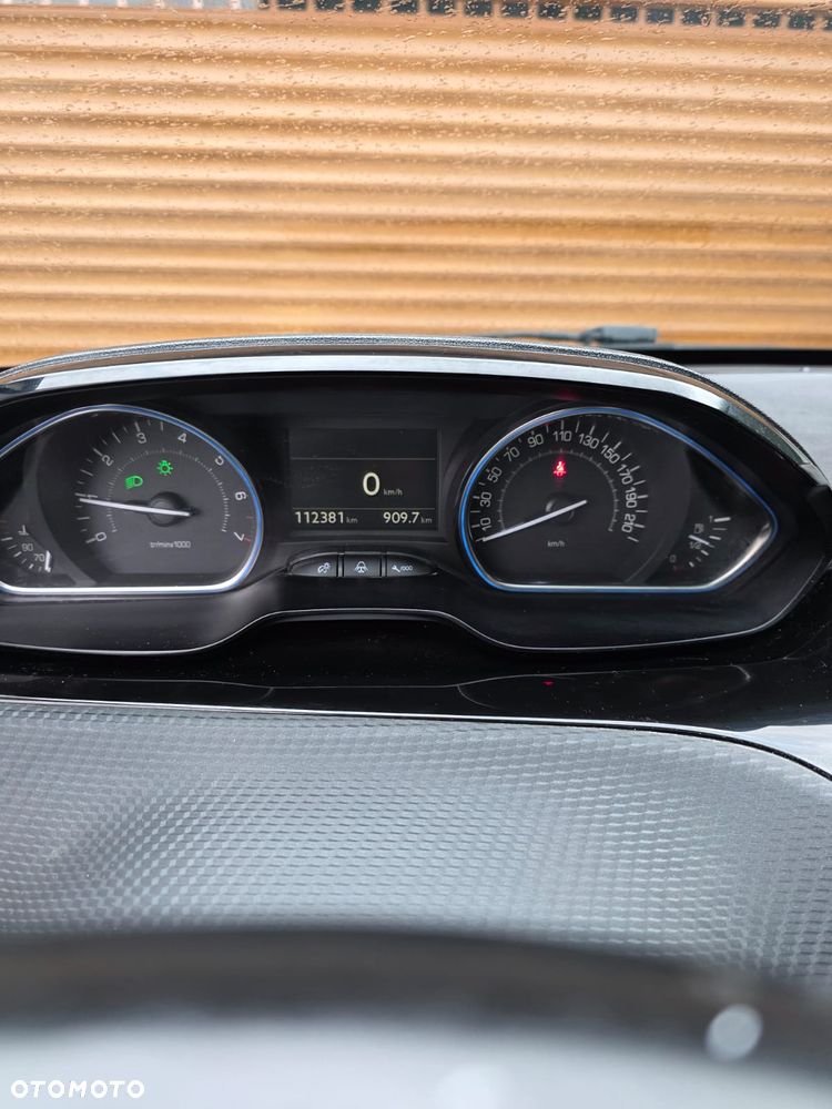 Peugeot 2008 PureTech 110 Stop&Start Crossway - 23