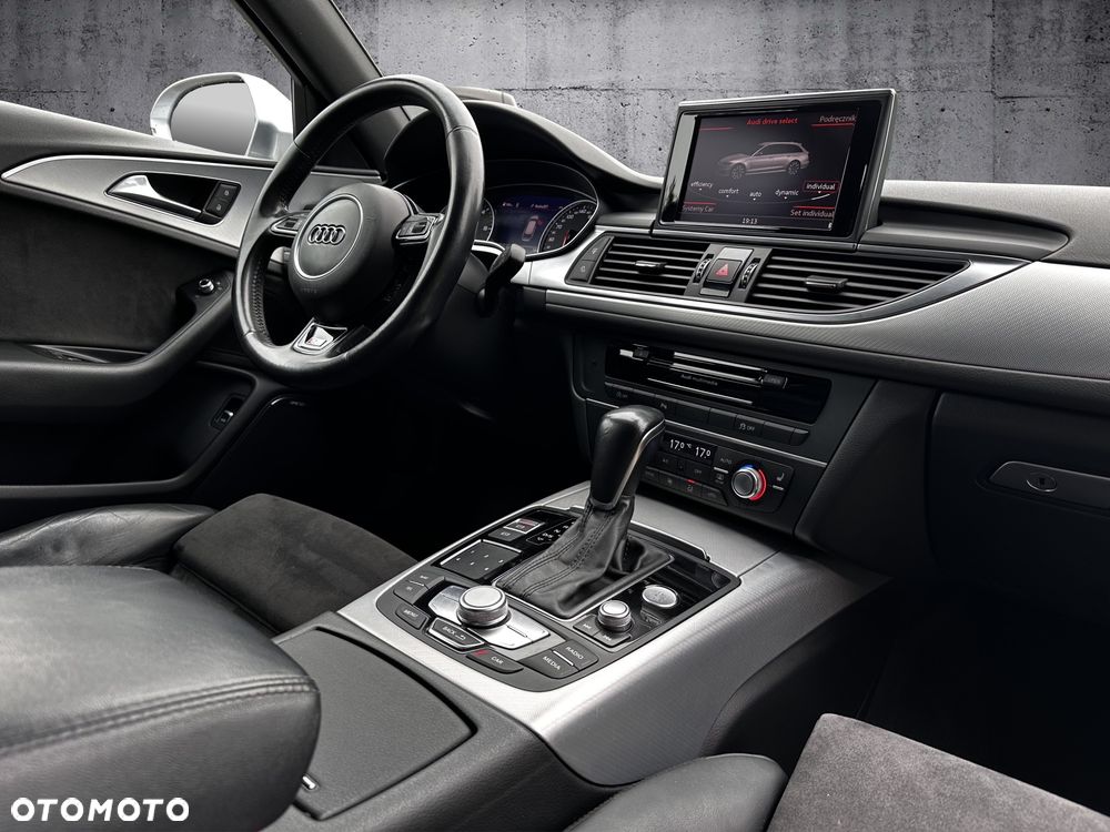 Audi A6 Avant 2.0 TDI Ultra S tronic - 10