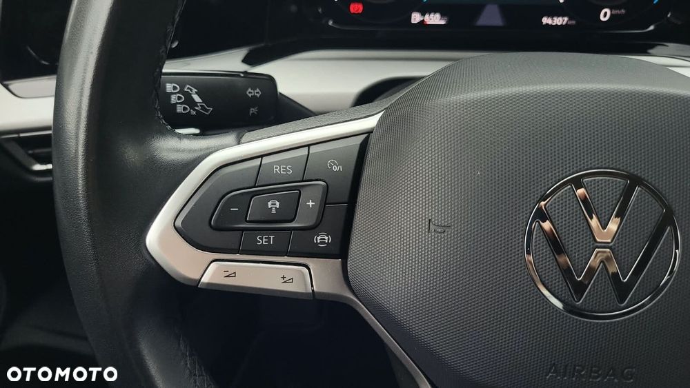 Volkswagen Golf Variant - 19