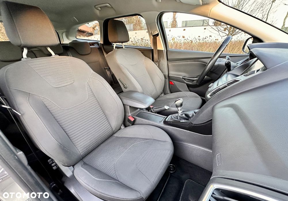 Ford Focus 1.0 EcoBoost ST-Line ASS - 25