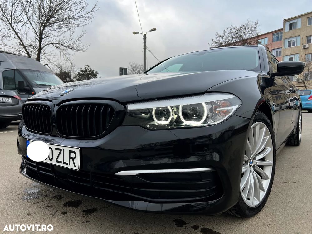 BMW Seria 5 520d Aut. Luxury Line - 11