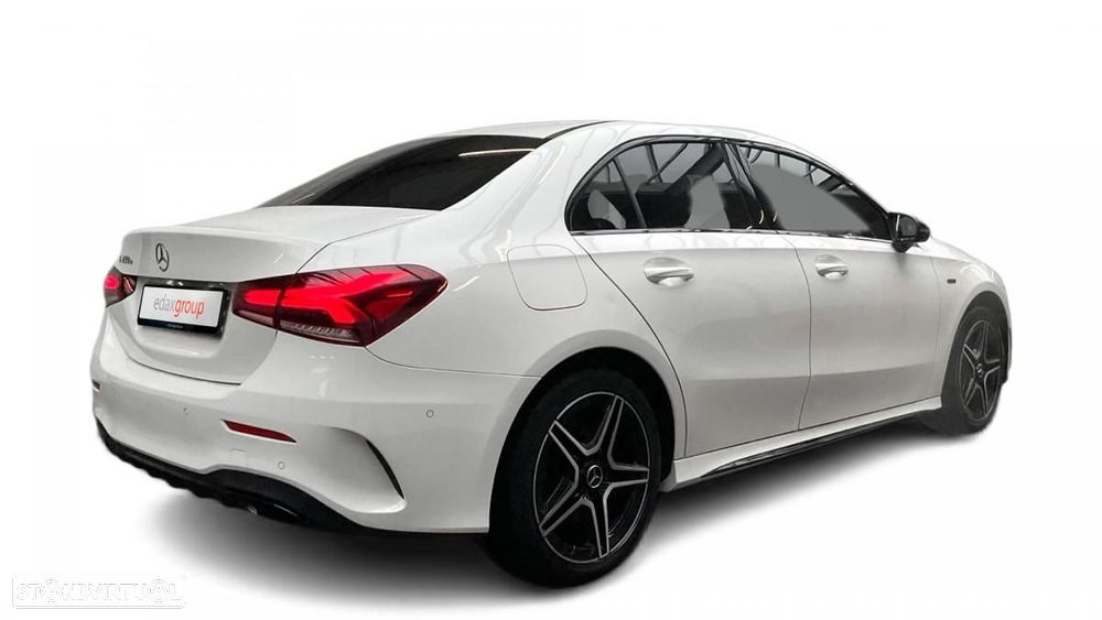 Mercedes-Benz A 250 Limousine e 8G-DCT - 2