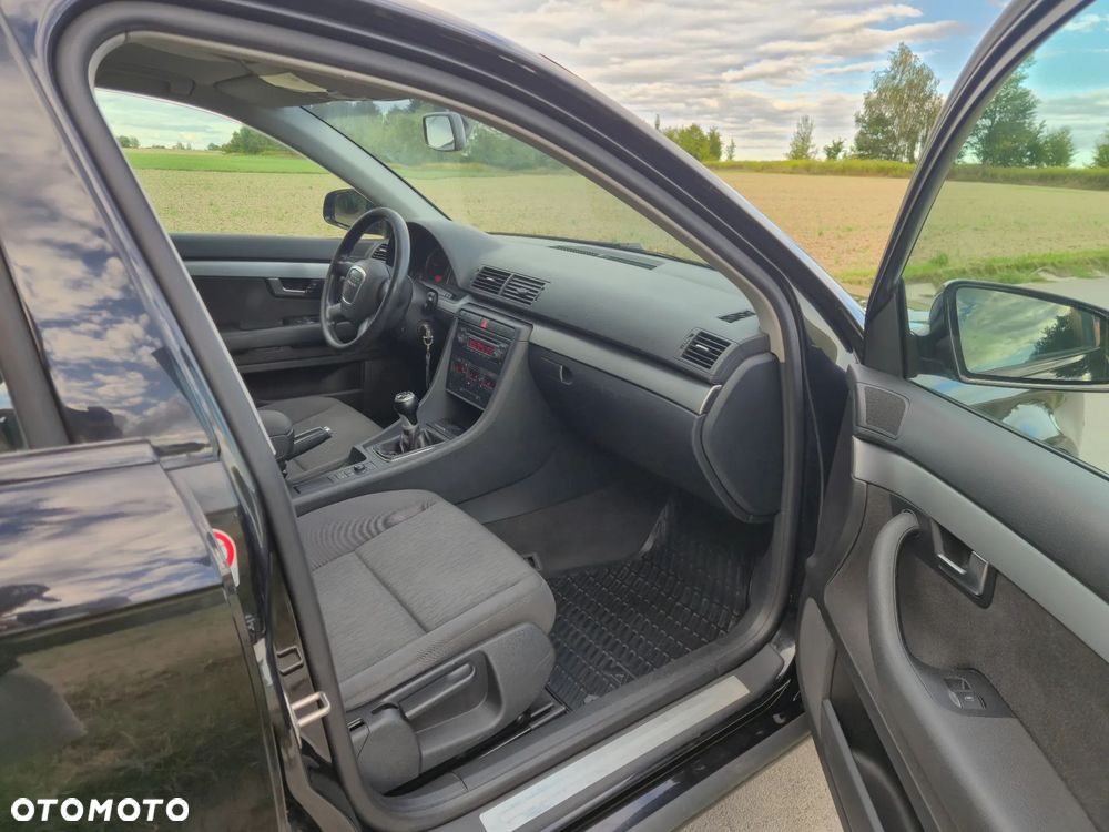 Audi A4 Avant 2.0 TDI - 4