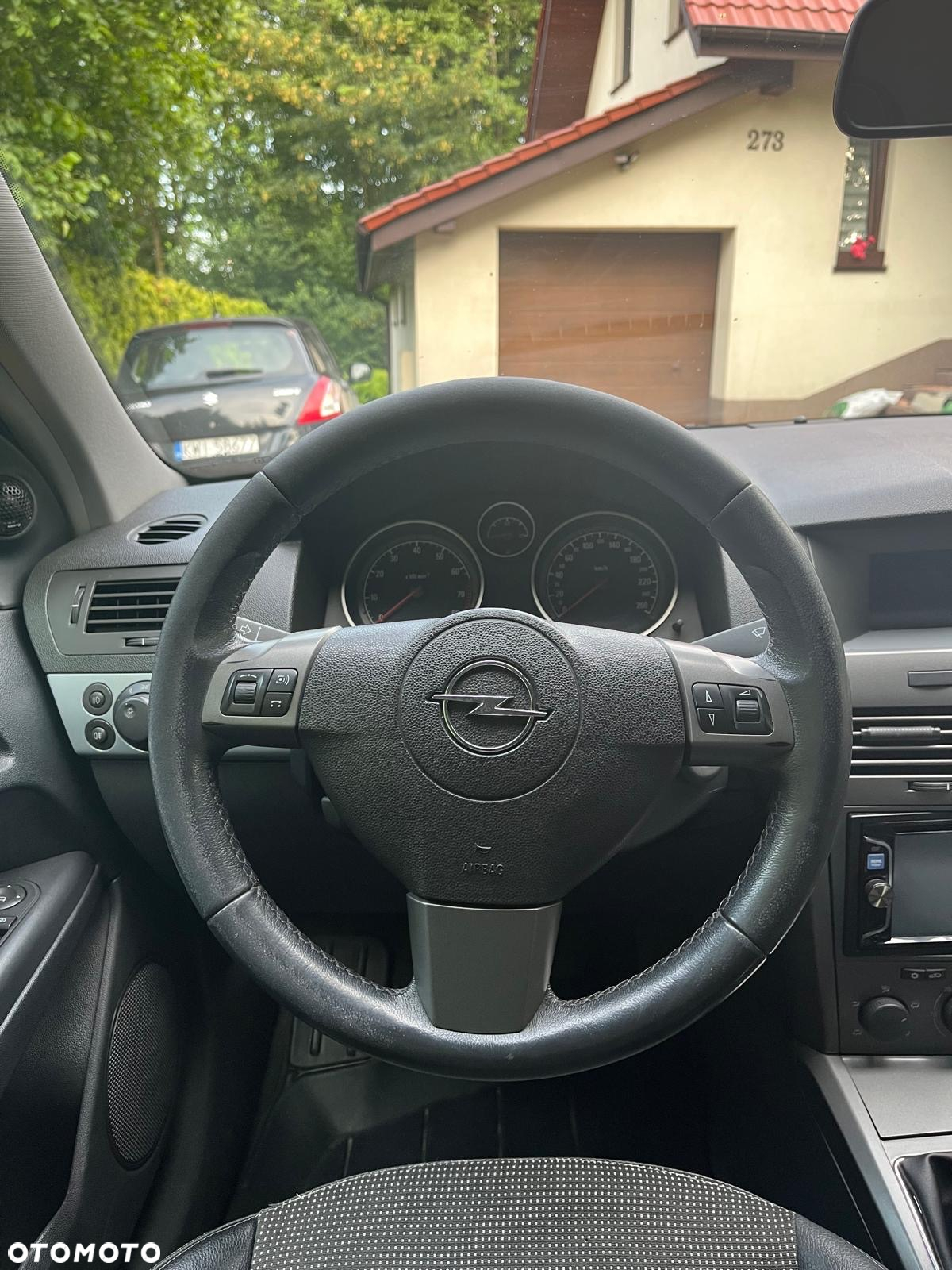 Opel Astra - 13