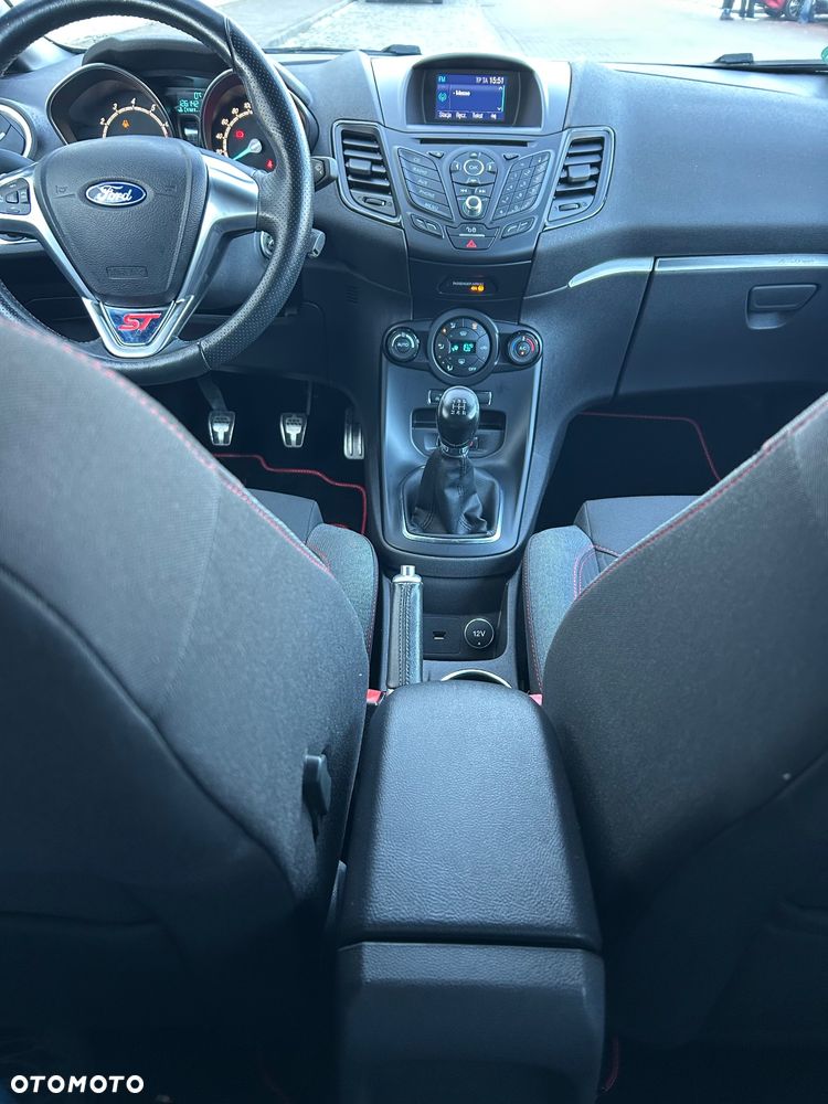 Ford Fiesta 1.0 EcoBoost STart-Stop ST-LINE - 27