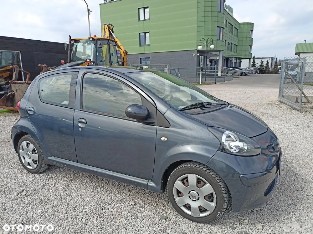 Toyota Aygo - 6