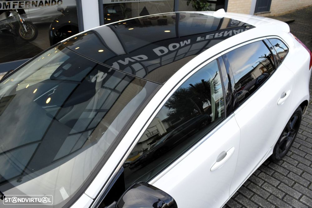 Volvo V40 1.6 D2 Momentum Eco - 42