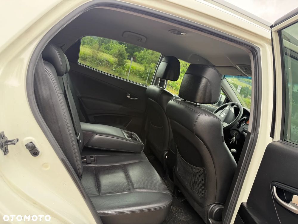 SsangYong/KGM Korando 2.0 E-XDi DPF 2WD Crystal - 11