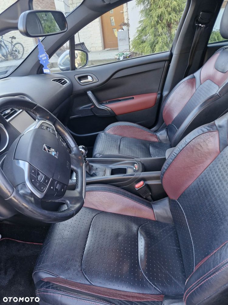 Citroën DS4 HDi 165 SportChic - 9