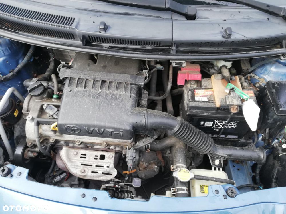 Toyota Yaris 1.3 Luna - 9