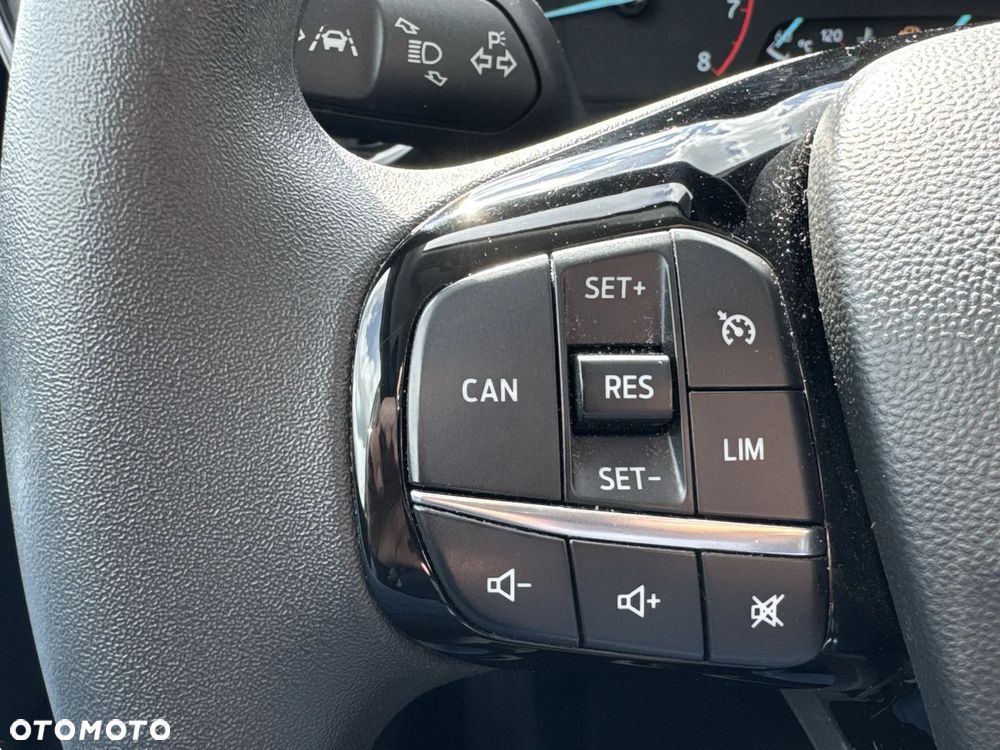 Ford Fiesta 1.1 Trend ASS - 17