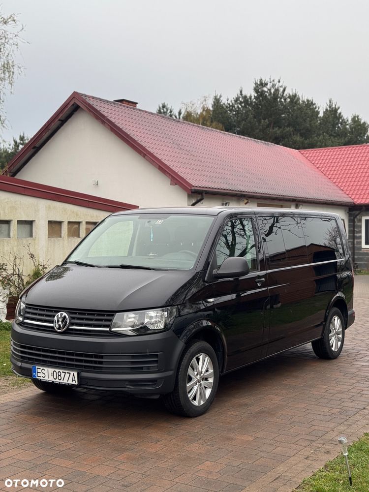 Volkswagen Transporter - 1