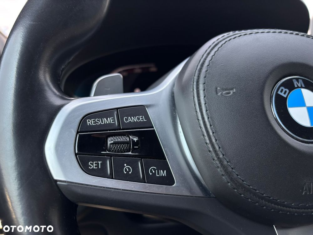BMW Seria 5 520d xDrive mHEV M Sport sport - 25