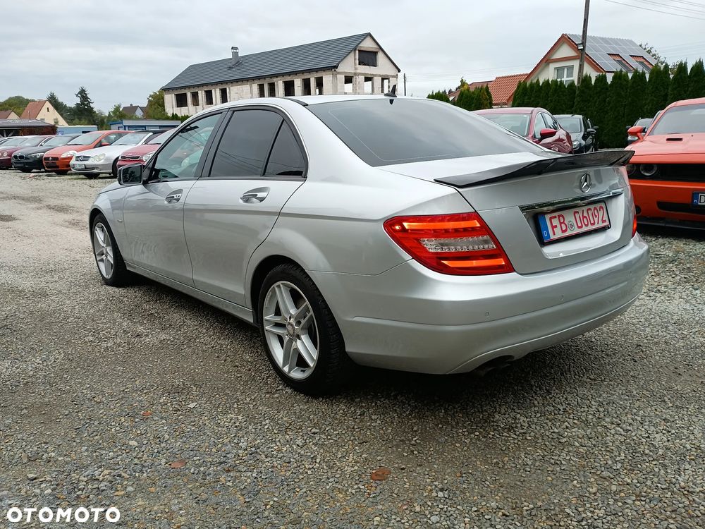 Mercedes-Benz Klasa C - 8