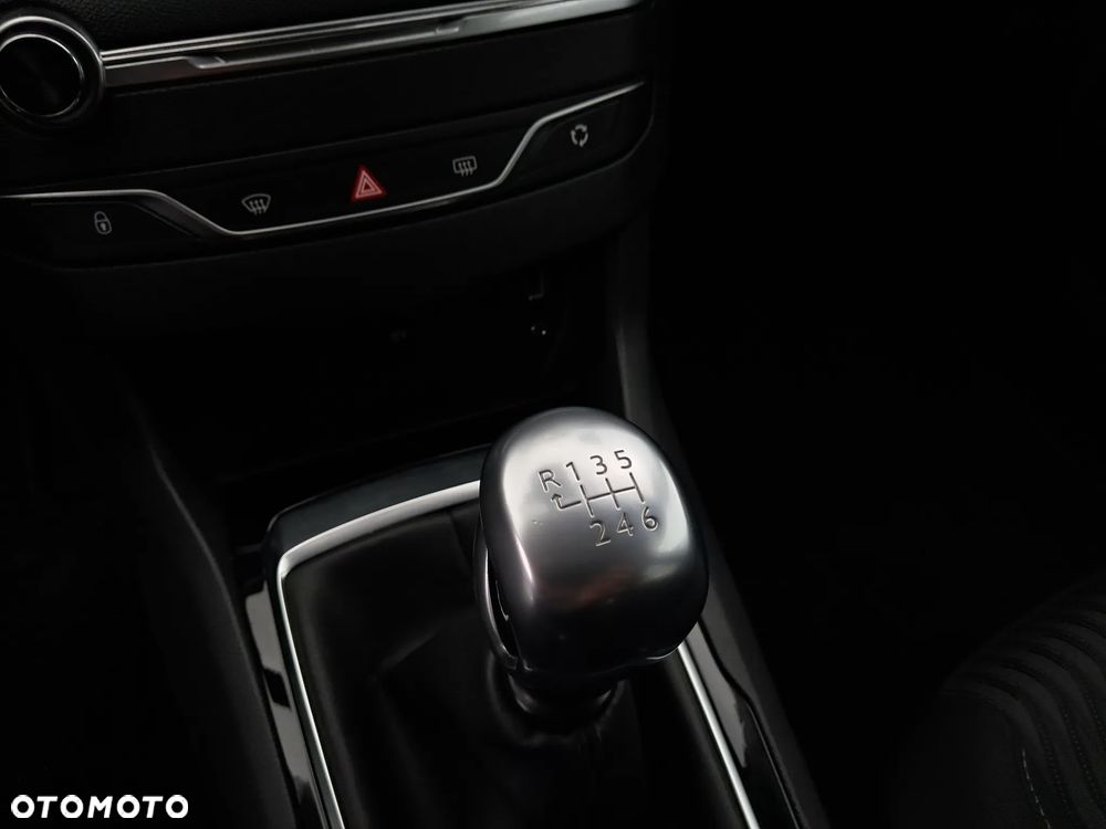 Peugeot 308 - 15
