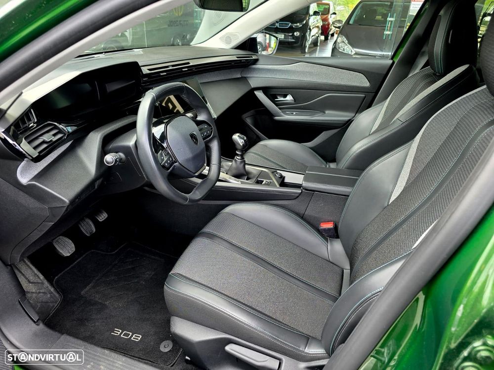 Peugeot 308 - 9