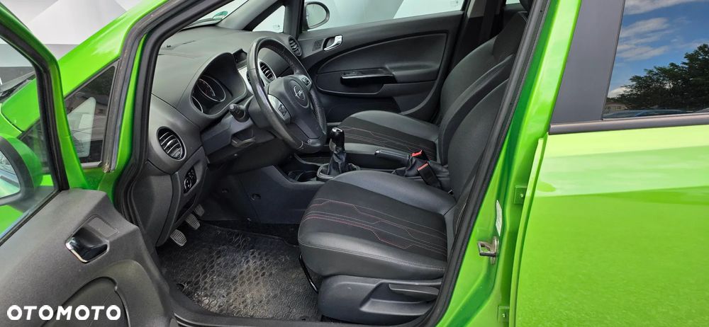 Opel Corsa 1.4 16V 150 Jahre - 16