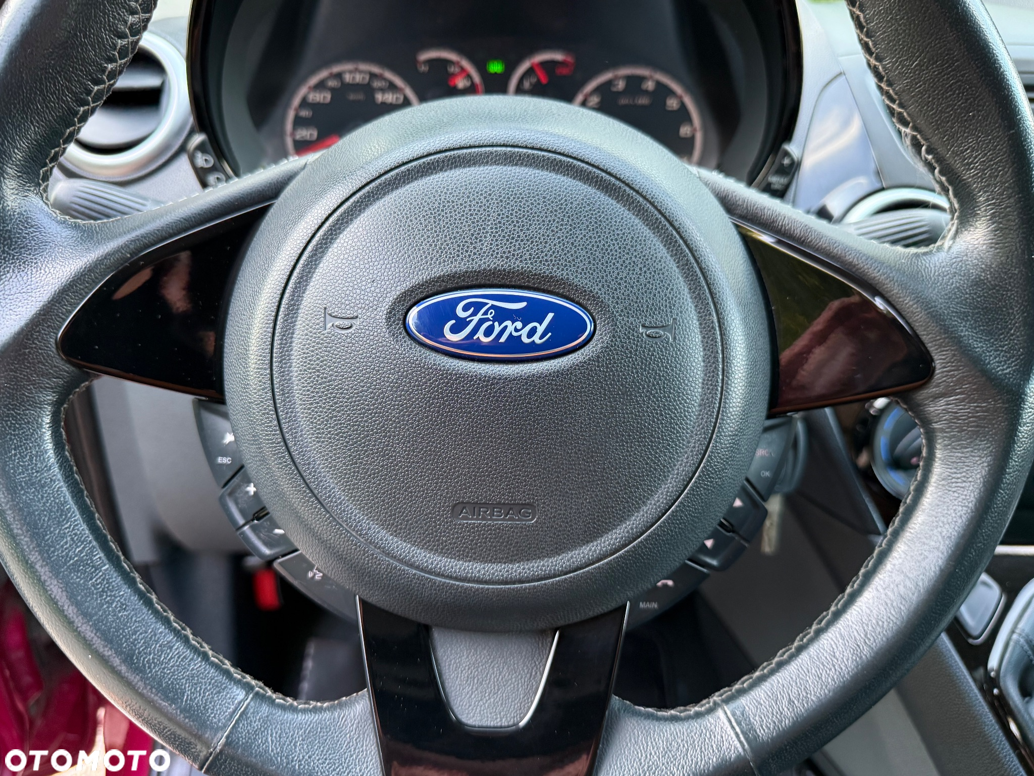 Ford KA 1.2 Titanium+ - 29