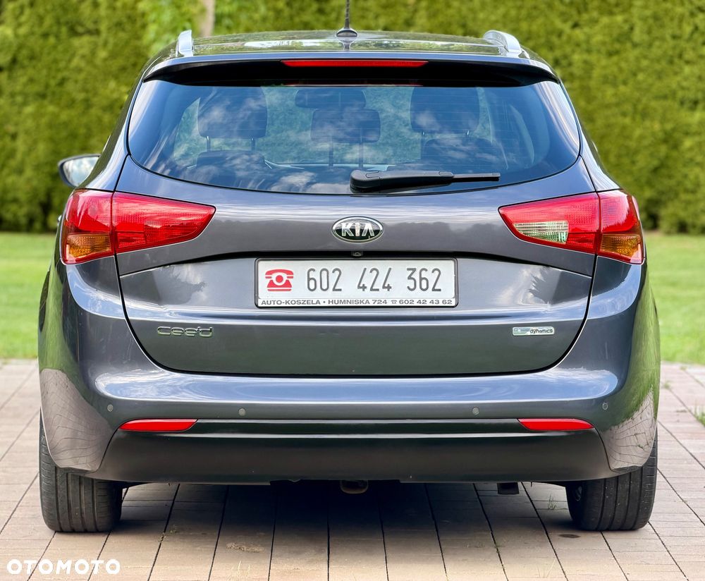 Kia Ceed 1.6 CRDi 128 ISG Platinum Edition - 5