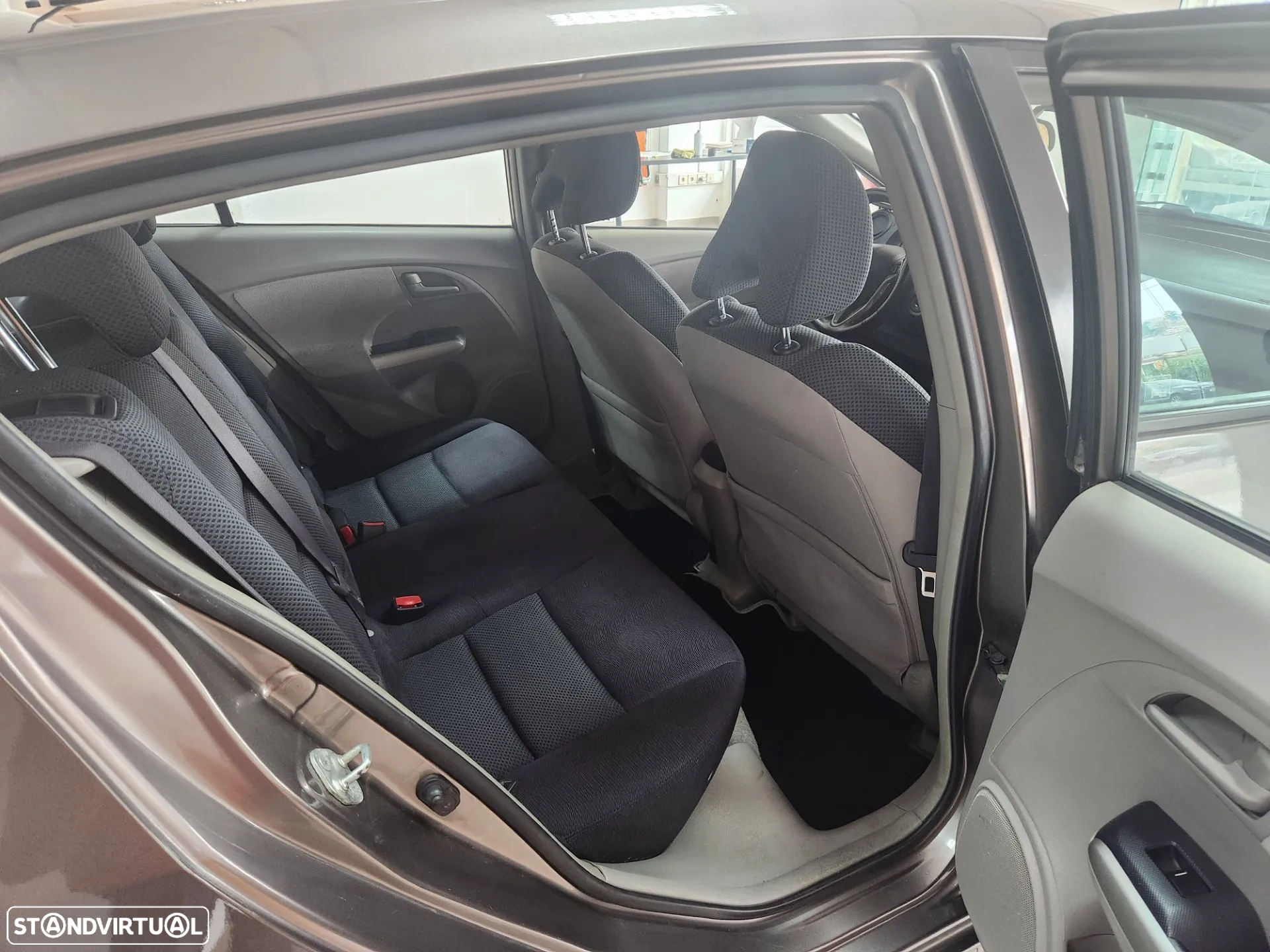 Honda Insight 1.3 IMA i-VTEC Elegance - 31
