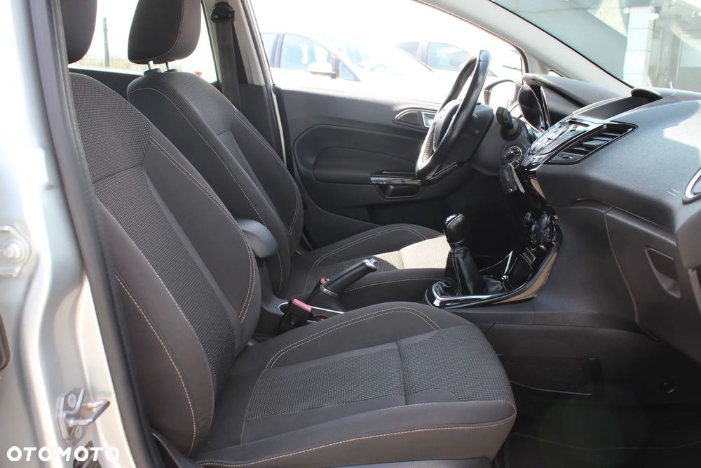 Ford Fiesta 1.0 EcoBoost Titanium ASS - 25