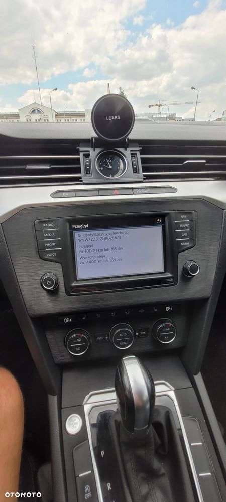 Volkswagen Passat 2.0 TDI BMT Comfortline DSG - 25