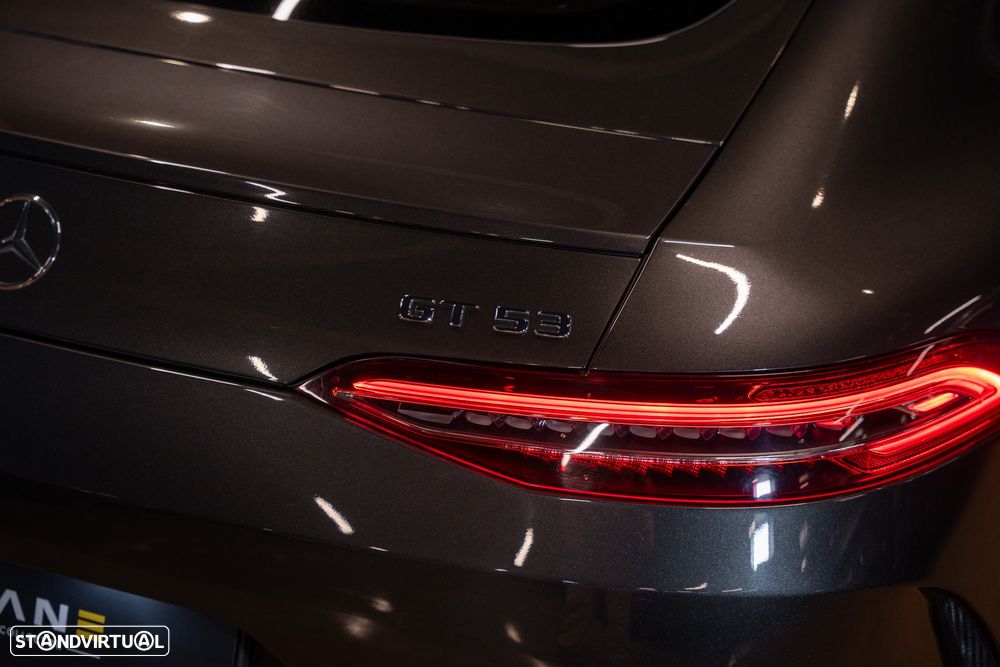 Mercedes-Benz AMG GT 53 4Matic+ - 10