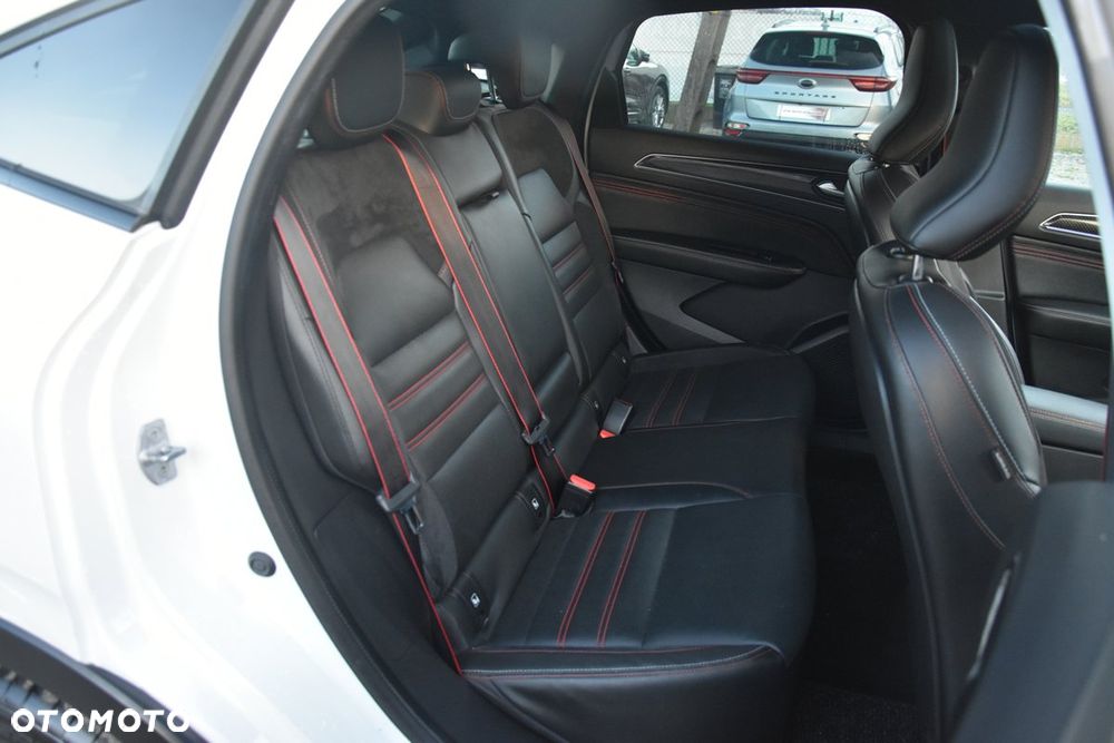 Renault Arkana E-TECH 145 R.S.LINE - 24