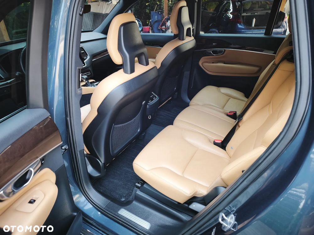 Volvo XC 90 T6 AWD Momentum 7os - 14