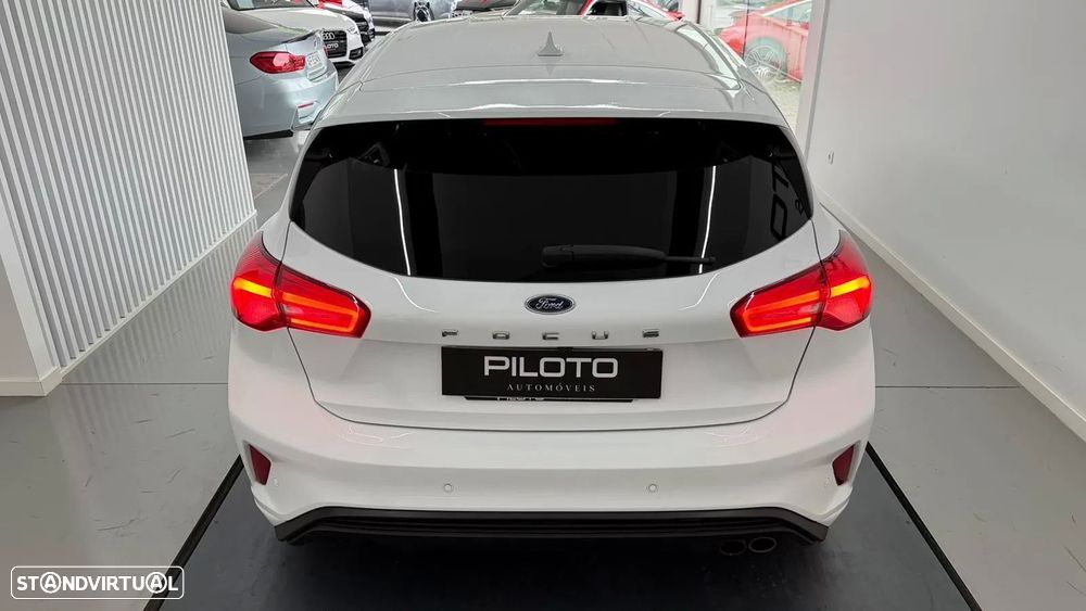 Ford Focus 1.0 EcoBoost S&S ST-LINE STYLE - 8