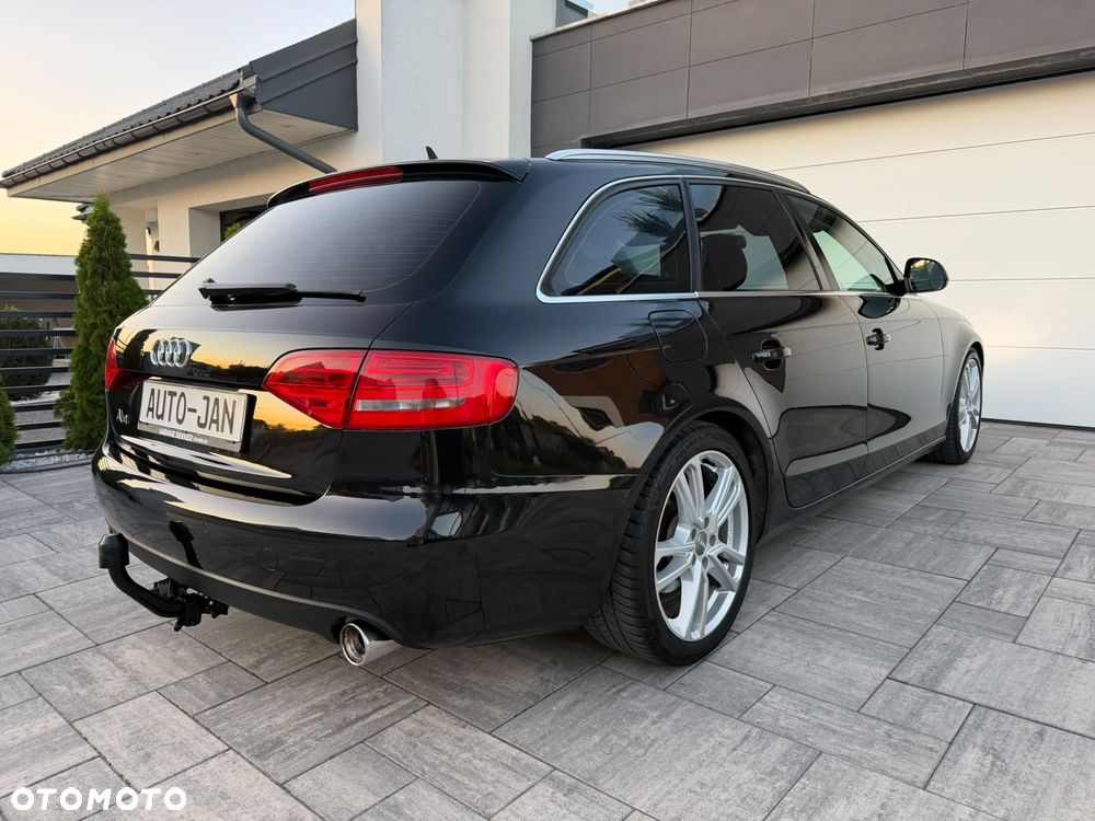 Audi A4 Avant - 33