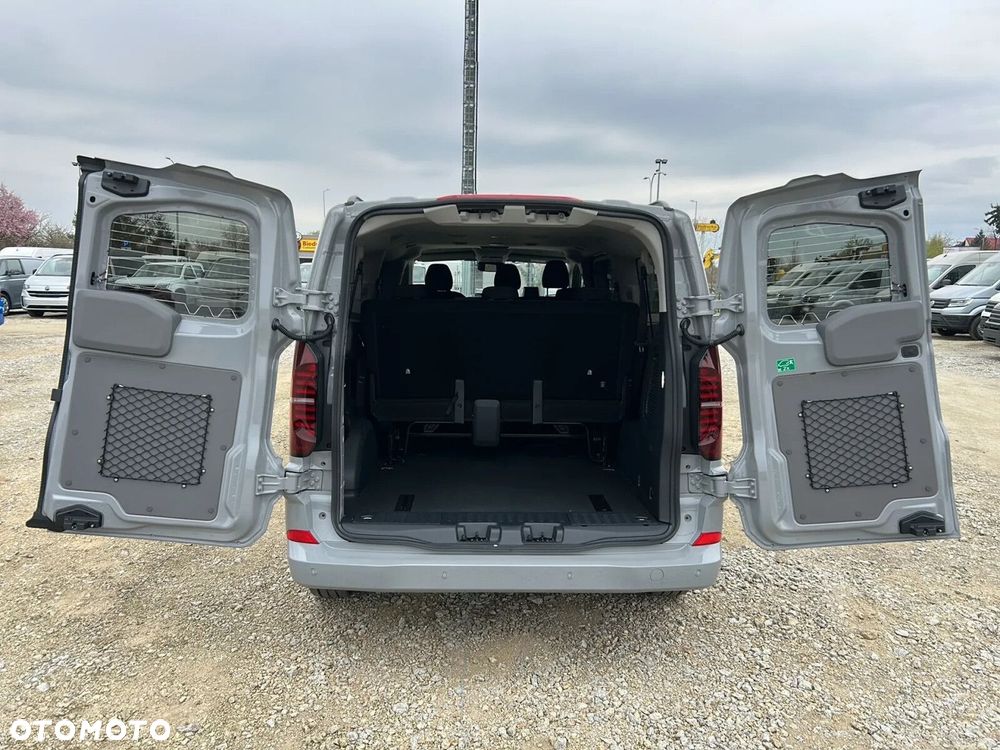 Volkswagen Transporter - 11
