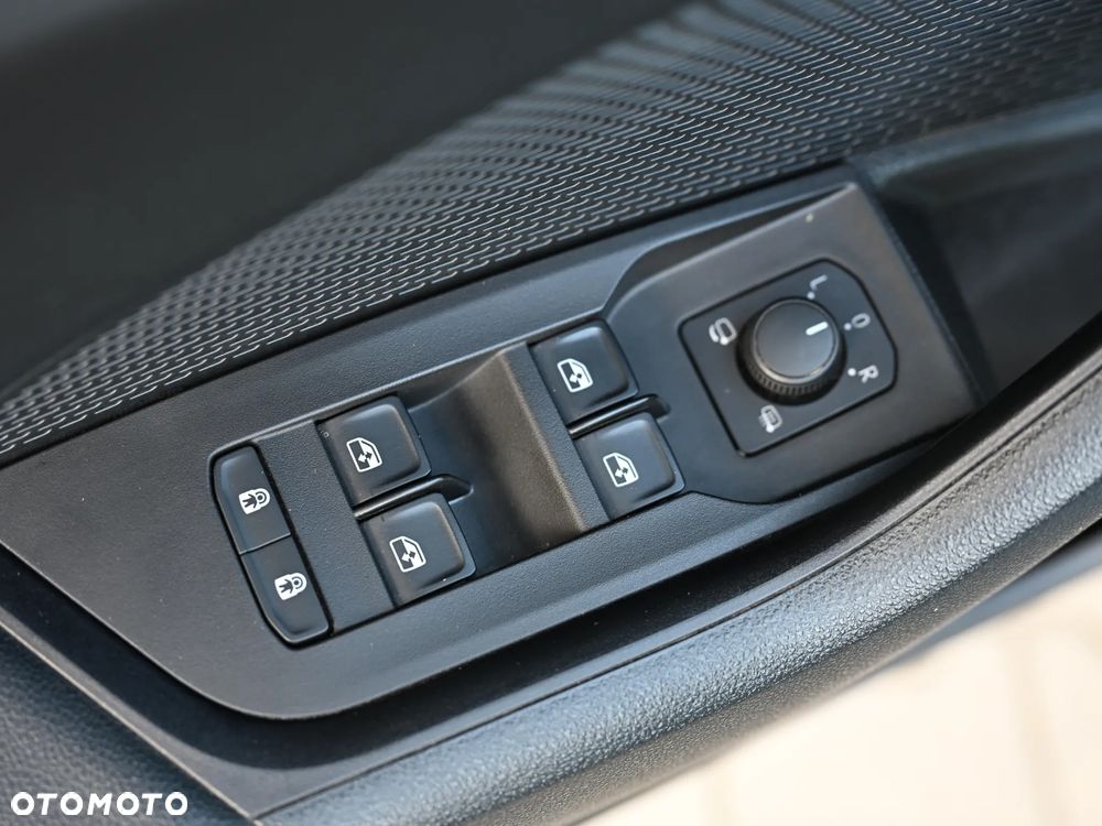 Skoda Octavia 1.5 TSI ACT Style - 35