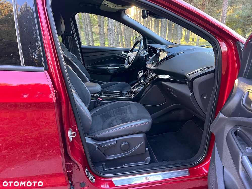 Ford Kuga 1.5 EcoBoost 4x4 ST-Line - 25