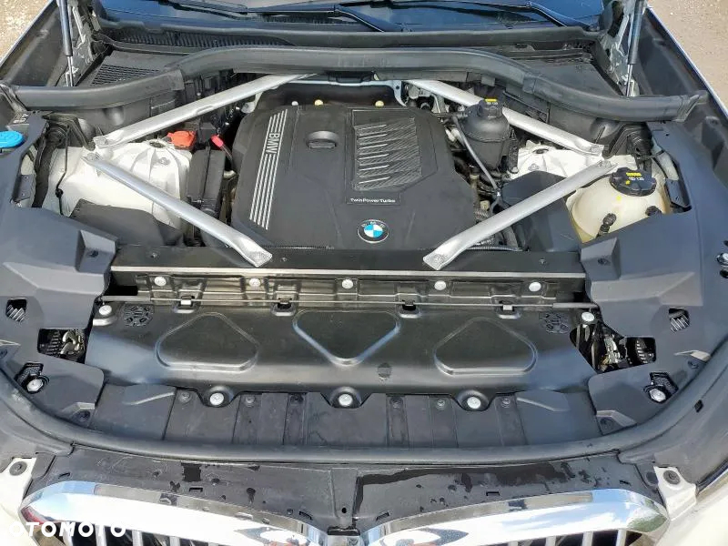 BMW X5 xDrive35i Sport-Aut - 12