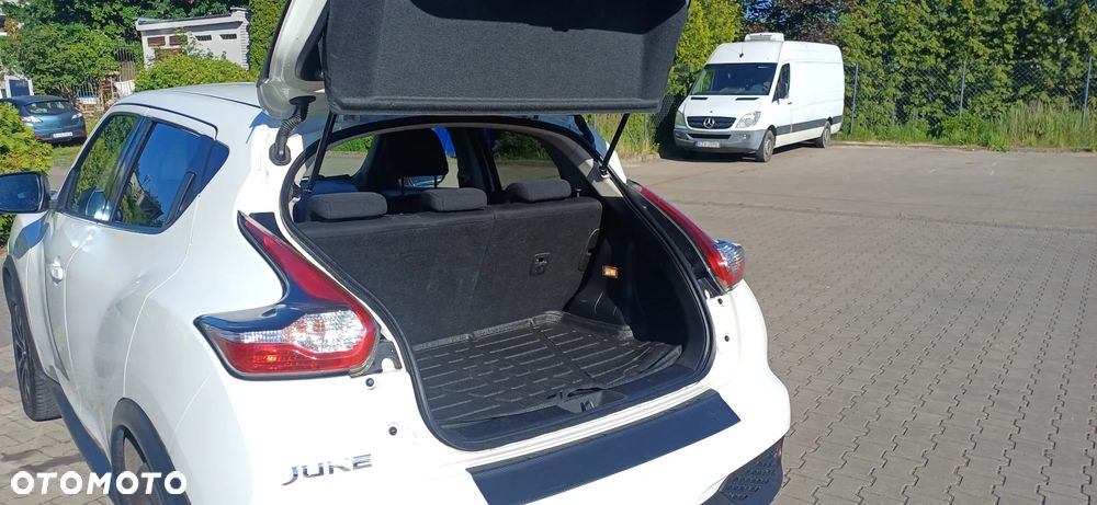 Nissan Juke 1.2 DIG-T N-Connecta EU6 - 9