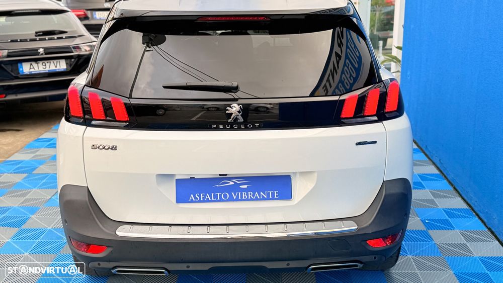 Peugeot 5008 1.2 PureTech GT Line - 4