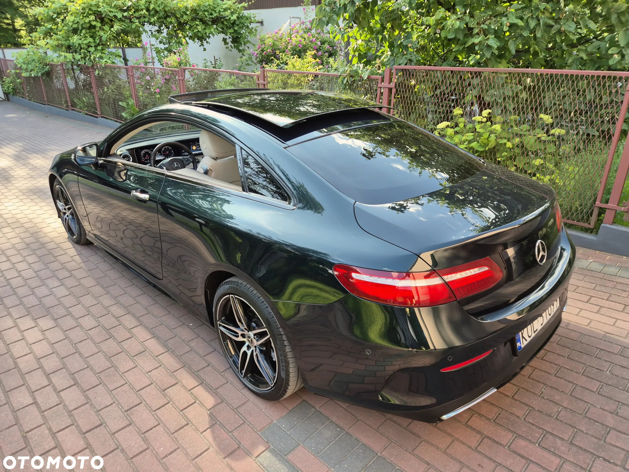 Mercedes-Benz Klasa E 220 d Coupe 9G-TRONIC AMG Line - 10