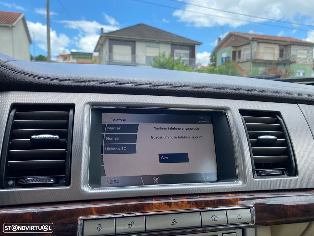 Jaguar XF 3.0 D V6 Premium Luxury - 30